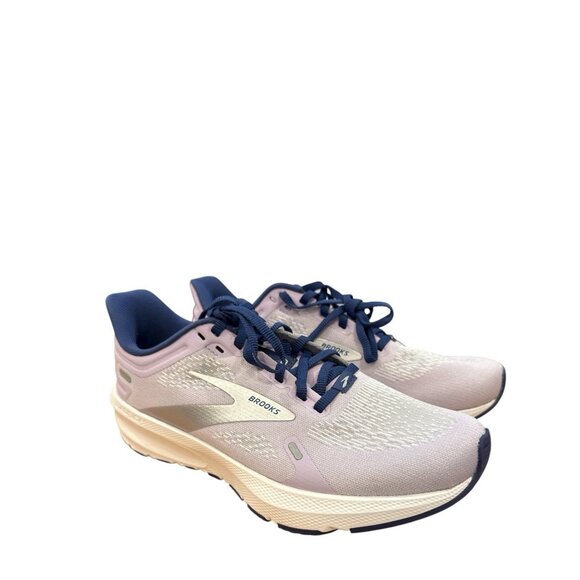 Brooks Launch 9 Womens Running Shoes Lilac Silver Athletic Track Jogging 7.5 EUC - Picture 1 of 8